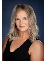 Photo of Elizabeth Kitelinger Photo of Elizabeth Kitelinger