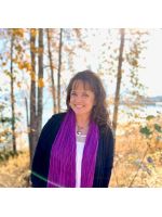 Photo of Jennifer Kimber Photo of Jennifer Kimber